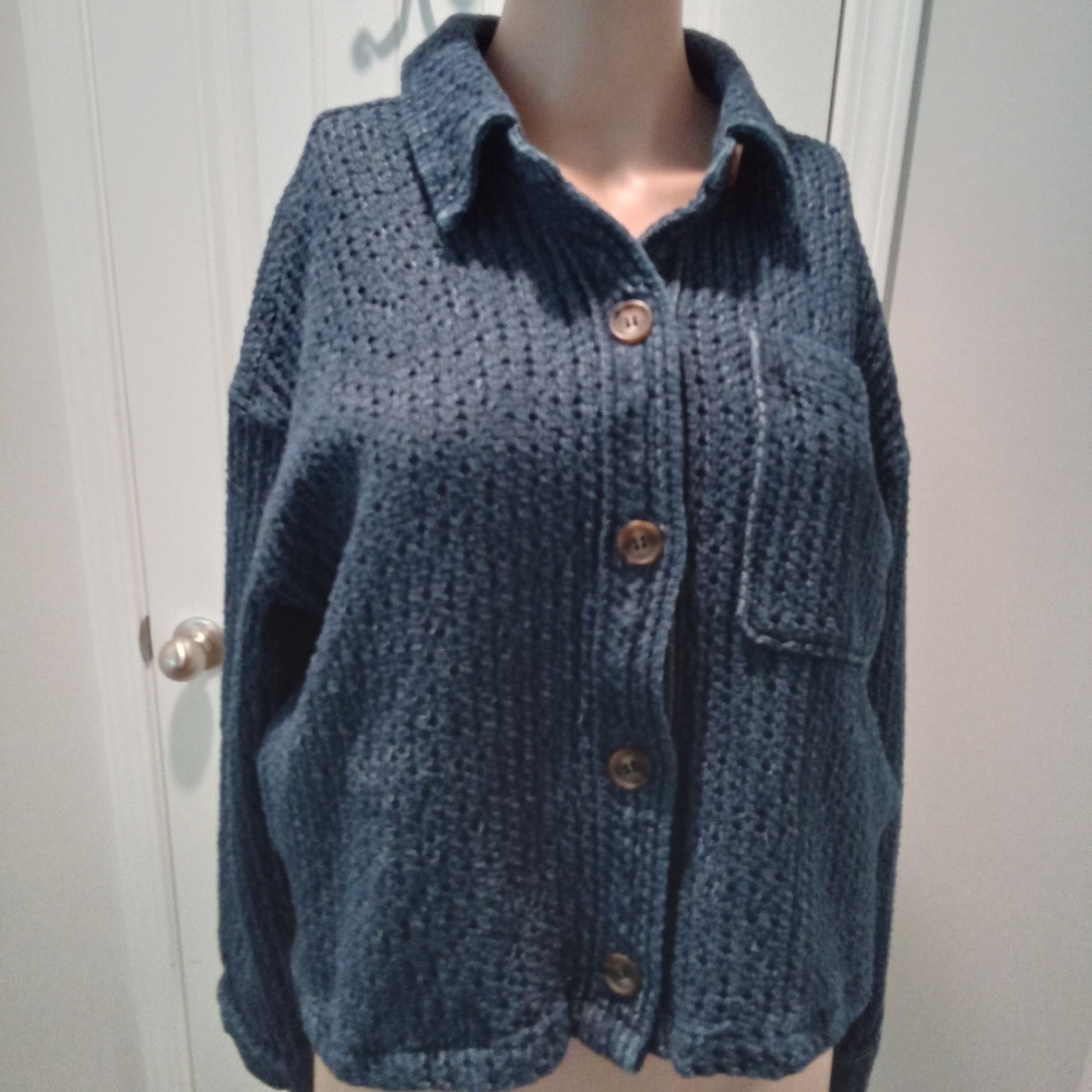 Bagatelle Collection New York Sz S Textured Blue Denim Button-Up Cropped Jacket